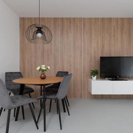 Nowe Bemowo Apartment By Renters Warszawa Exteriör bild