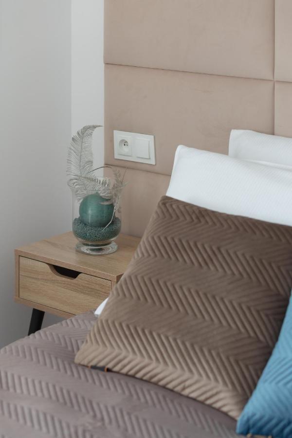 Nowe Bemowo Apartment By Renters Warszawa Exteriör bild